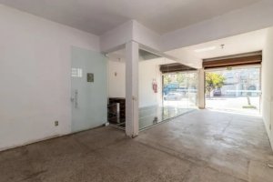 Loja com 60m² no bairro Vila Ipiranga em Porto Alegre para Alugar