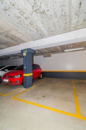 Apartamento com 75m², 3 dormitórios no bairro São Sebastião em Porto Alegre para Alugar