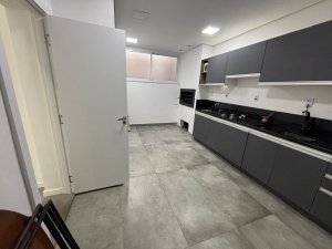 Loja com 368m² no bairro Centro Histórico em Porto Alegre para Alugar