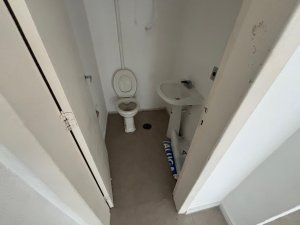 Salas/Conjuntos com 55m² no bairro Moinhos de Vento em Porto Alegre para Alugar