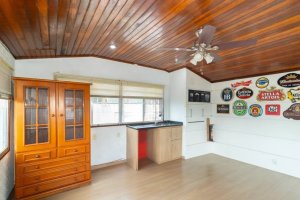 Casa com 180m², 3 dormitórios no bairro Petrópolis em Porto Alegre para Alugar