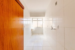 Apartamento com 43m², 1 dormitório no bairro Santa Cecília em Porto Alegre para Alugar