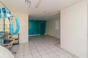 Salas/Conjuntos com 34m² no bairro Auxiliadora em Porto Alegre para Alugar