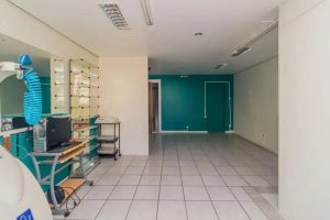 Salas/Conjuntos com 34m² no bairro Auxiliadora em Porto Alegre para Alugar
