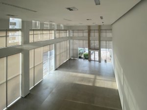 Loja com 908m² no bairro Auxiliadora em Porto Alegre para Alugar