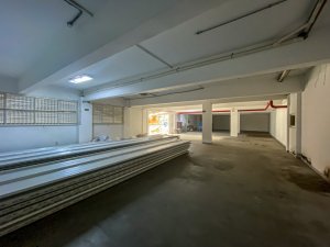 Loja com 908m² no bairro Auxiliadora em Porto Alegre para Alugar