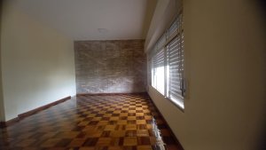 Casa Comercial com 200m² no bairro Vila Ipiranga em Porto Alegre para Alugar