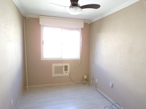 Apartamento com 42m², 2 dormitórios no bairro Sarandi em Porto Alegre para Comprar