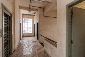 Prédio Comercial com 1.739m² no bairro São Geraldo em Porto Alegre para Alugar