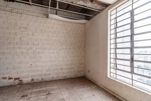 Prédio Comercial com 1.739m² no bairro São Geraldo em Porto Alegre para Alugar