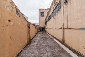 Prédio Comercial com 1.739m² no bairro São Geraldo em Porto Alegre para Alugar