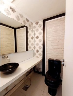 Loja com 82m² no bairro Moinhos de Vento em Porto Alegre para Alugar