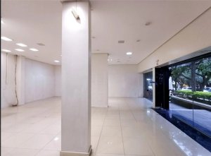 Loja com 82m² no bairro Moinhos de Vento em Porto Alegre para Alugar