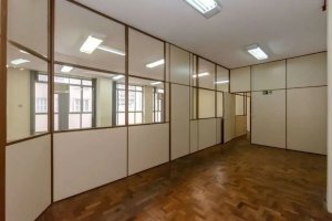 Salas/Conjuntos com 607m² no bairro Centro Histórico em Porto Alegre para Alugar