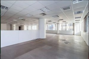 Salas/Conjuntos com 790m² no bairro Centro Histórico em Porto Alegre para Alugar