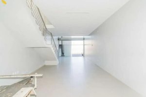 Loja com 130m² no bairro São Sebastião em Porto Alegre para Alugar