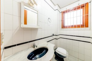 Salas/Conjuntos com 54m² no bairro Auxiliadora em Porto Alegre para Alugar