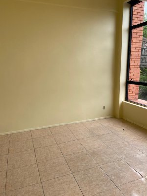 Salas/Conjuntos com 24m² no bairro Rio Branco em Porto Alegre para Alugar