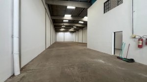 Galpão com 753m² no bairro Sarandi em Porto Alegre para Alugar