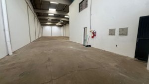 Galpão com 753m² no bairro Sarandi em Porto Alegre para Alugar