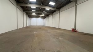 Galpão com 753m² no bairro Sarandi em Porto Alegre para Alugar