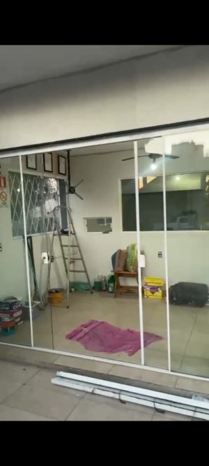 Loja com 60m² no bairro Vila Ipiranga em Porto Alegre para Alugar