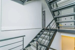 Prédio Comercial com 700m² no bairro São João em Porto Alegre para Alugar