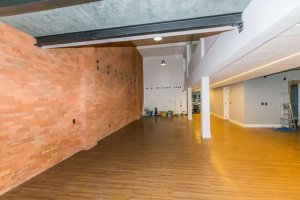 Prédio Comercial com 700m² no bairro São João em Porto Alegre para Alugar