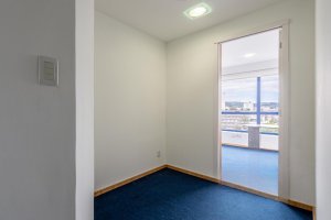 Salas/Conjuntos com 35m² no bairro Moinhos de Vento em Porto Alegre para Alugar