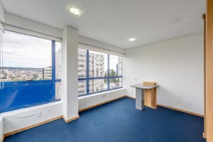 Salas/Conjuntos com 35m² no bairro Moinhos de Vento em Porto Alegre para Alugar