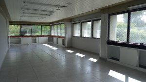 Prédio Comercial com 1.097m² no bairro Higienópolis em Porto Alegre para Alugar