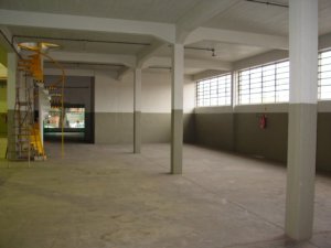 Prédio Comercial com 3.500m² no bairro Floresta em Porto Alegre para Alugar