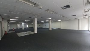 Prédio Comercial com 1.305m² no bairro Centro Histórico em Porto Alegre para Alugar