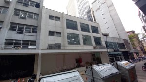 Prédio Comercial com 1.305m² no bairro Centro Histórico em Porto Alegre para Alugar