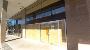 Loja com 270m² no bairro Praia de Belas em Porto Alegre para Alugar