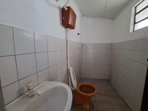 Loja com 131m² no bairro Azenha em Porto Alegre para Alugar