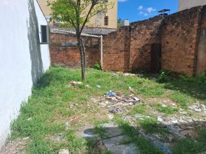 Loja com 131m² no bairro Azenha em Porto Alegre para Alugar