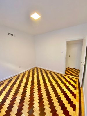 Apartamento com 79m², 2 dormitórios no bairro Rio Branco em Porto Alegre para Alugar