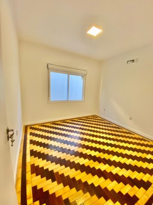 Apartamento com 79m², 2 dormitórios no bairro Rio Branco em Porto Alegre para Alugar