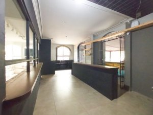 Loja com 100m² no bairro Moinhos de Vento em Porto Alegre para Alugar