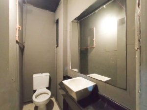 Loja com 100m² no bairro Moinhos de Vento em Porto Alegre para Alugar