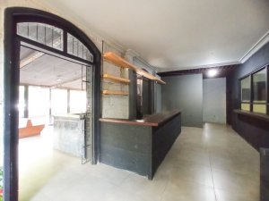 Loja com 100m² no bairro Moinhos de Vento em Porto Alegre para Alugar