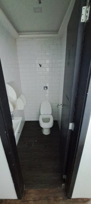 Loja com 313m² no bairro Chácara das Pedras em Porto Alegre para Alugar