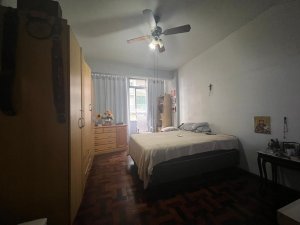 Apartamento com 94m², 2 dormitórios no bairro Independência em Porto Alegre para Alugar