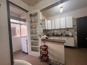 Apartamento com 94m², 2 dormitórios no bairro Independência em Porto Alegre para Alugar