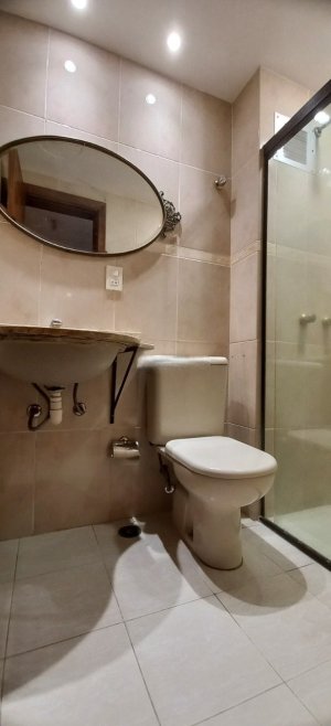 Apartamento com 98m², 3 dormitórios no bairro Petrópolis em Porto Alegre para Alugar