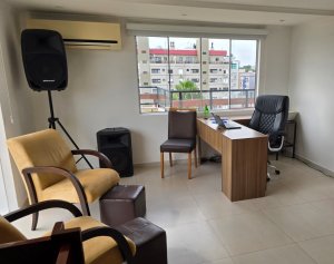 Apartamento com 295m², 3 dormitórios no bairro Jardim Lindóia em Porto Alegre para Alugar