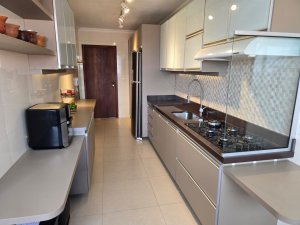 Apartamento com 295m², 3 dormitórios no bairro Jardim Lindóia em Porto Alegre para Alugar