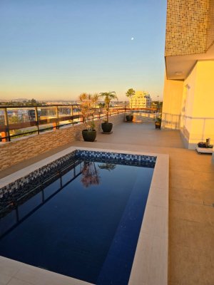 Apartamento com 295m², 3 dormitórios no bairro Jardim Lindóia em Porto Alegre para Alugar