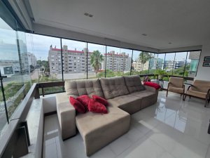 Apartamento com 295m², 3 dormitórios no bairro Jardim Lindóia em Porto Alegre para Alugar